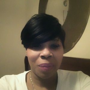 Meet your Posher, Renata